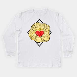 Love remains the same Kids Long Sleeve T-Shirt